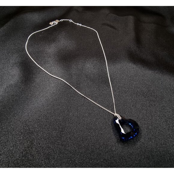 Rare Find Early 2000s Swarovski Heart Pendant Necklace With Crystal Blue Charm - Picture 4 of 6